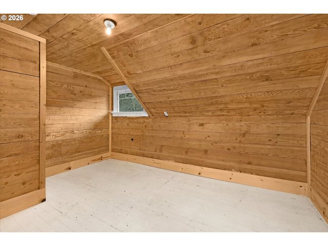 65586 NEHALEM Hwy, Vernonia, OR 97064