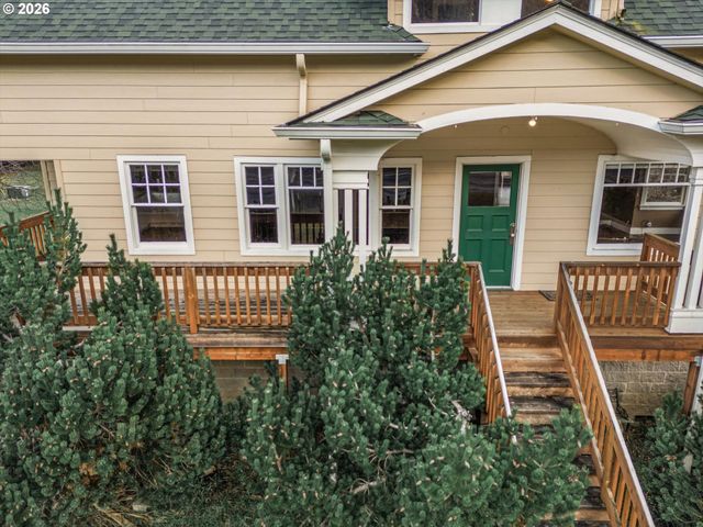 65586 NEHALEM Hwy, Vernonia, OR 97064