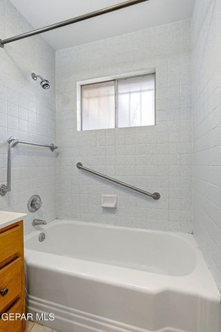 5813 FALCON Avenue, El Paso, TX 79924