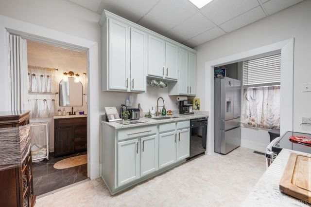 301 Oakridge Boulevard, Lynchburg, VA 24502