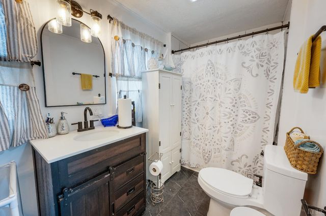 301 Oakridge Boulevard, Lynchburg, VA 24502