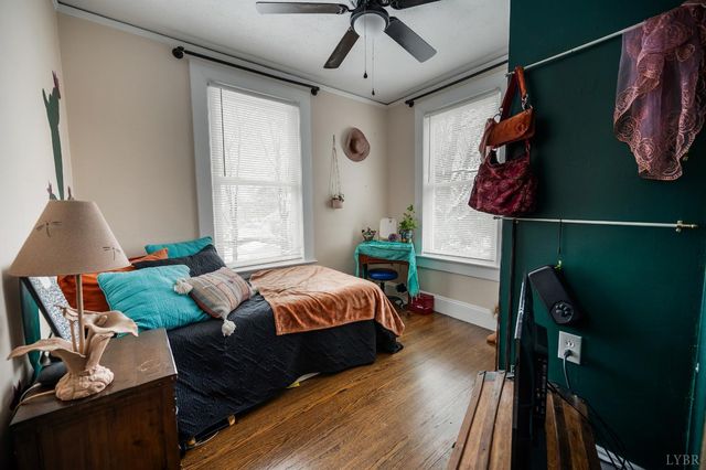 301 Oakridge Boulevard, Lynchburg, VA 24502