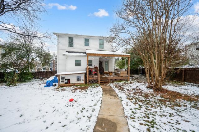 301 Oakridge Boulevard, Lynchburg, VA 24502