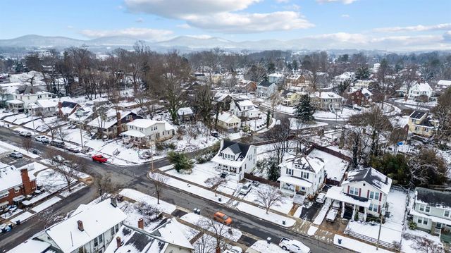 301 Oakridge Boulevard, Lynchburg, VA 24502