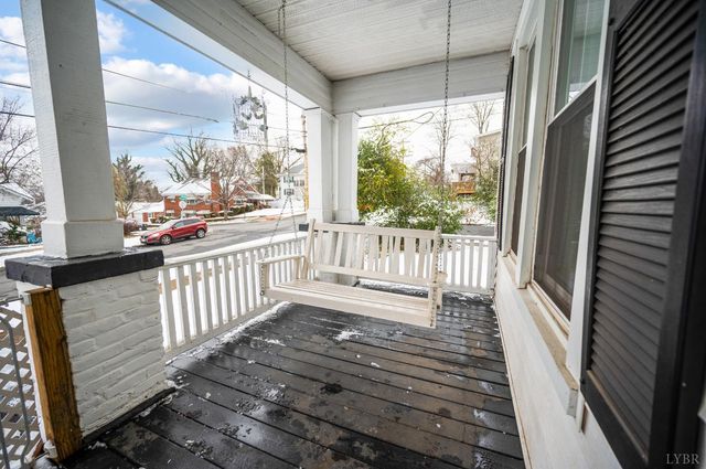 301 Oakridge Boulevard, Lynchburg, VA 24502