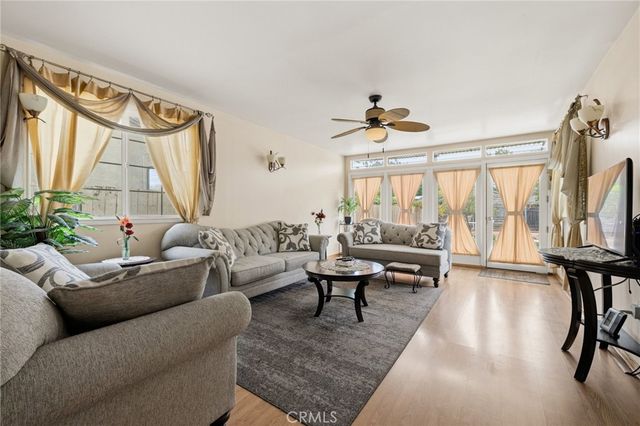 6306 Denny Avenue, North Hollywood, CA 91606