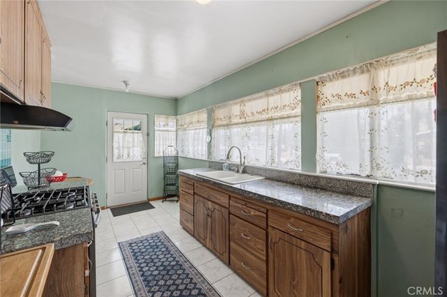 6306 Denny Avenue, North Hollywood, CA 91606