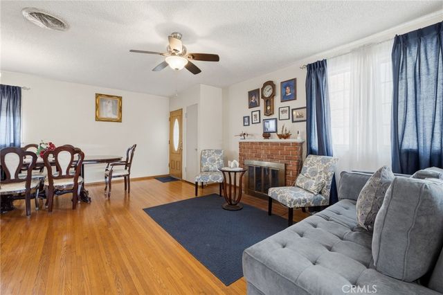 6306 Denny Avenue, North Hollywood, CA 91606