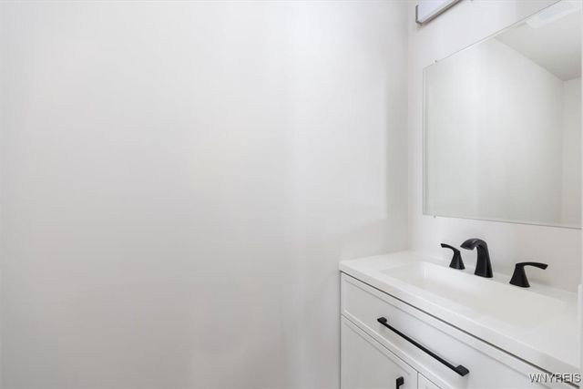 60 Byeberry Court, Aurora, NY 14052