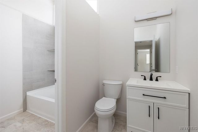 60 Byeberry Court, Aurora, NY 14052