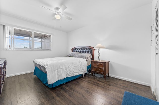 477 Monaco J, Delray Beach, FL 33446