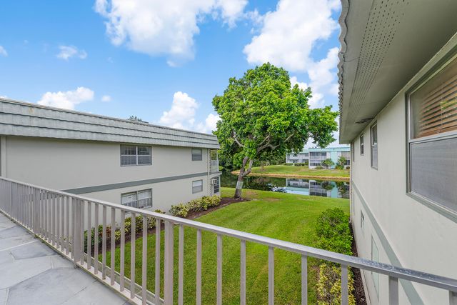 477 Monaco J, Delray Beach, FL 33446