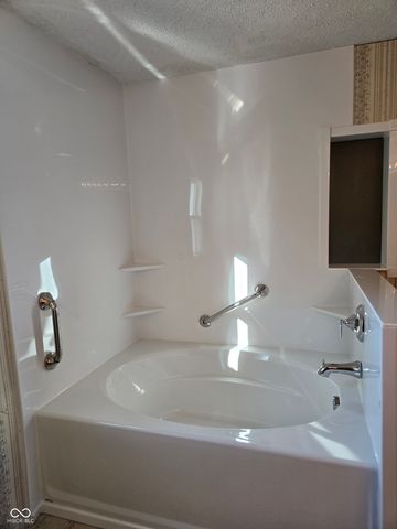 19713 Hague Road, Noblesville, IN 46062