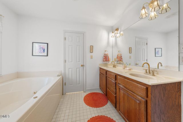 10205 Stallion Way, Bahama, NC 27503