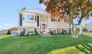 6 Ann St, Roxbury Twp., NJ 07876