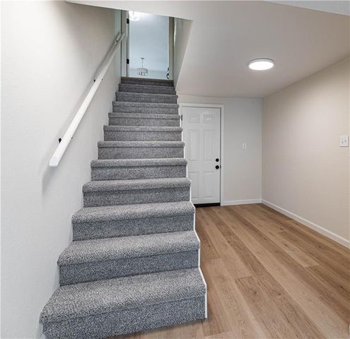 2805 Berry Avenue, Independence, MO 64057