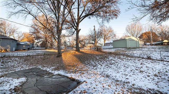 2805 Berry Avenue, Independence, MO 64057