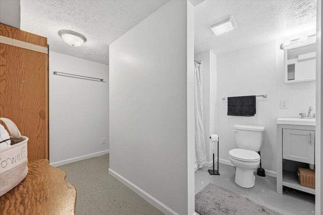 13964 WABASH Avenue, Council Bluffs, IA 51503