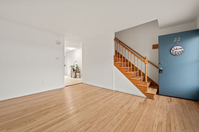 16 Lawton Road 22, Manchester, CT 06042