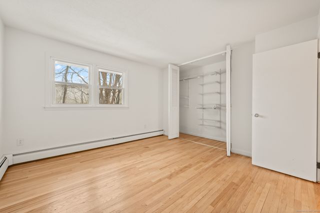 16 Lawton Road 22, Manchester, CT 06042