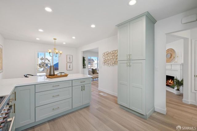 1607 44th Avenue, San Francisco, CA 94122