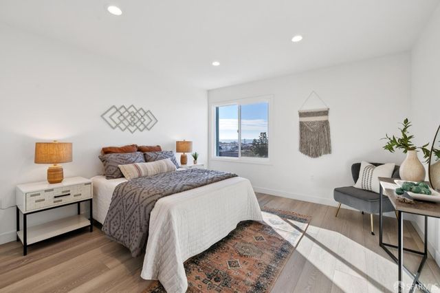 1607 44th Avenue, San Francisco, CA 94122