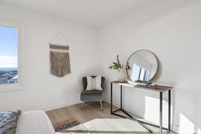 1607 44th Avenue, San Francisco, CA 94122