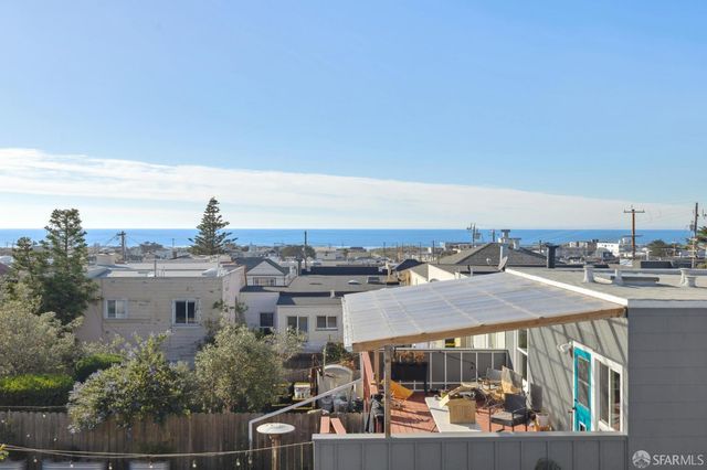 1607 44th Avenue, San Francisco, CA 94122