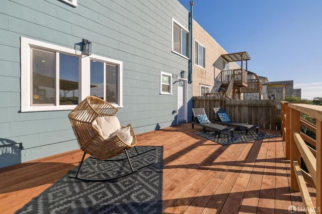 1607 44th Avenue, San Francisco, CA 94122