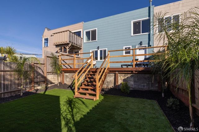 1607 44th Avenue, San Francisco, CA 94122