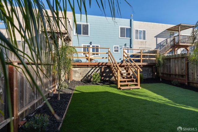 1607 44th Avenue, San Francisco, CA 94122
