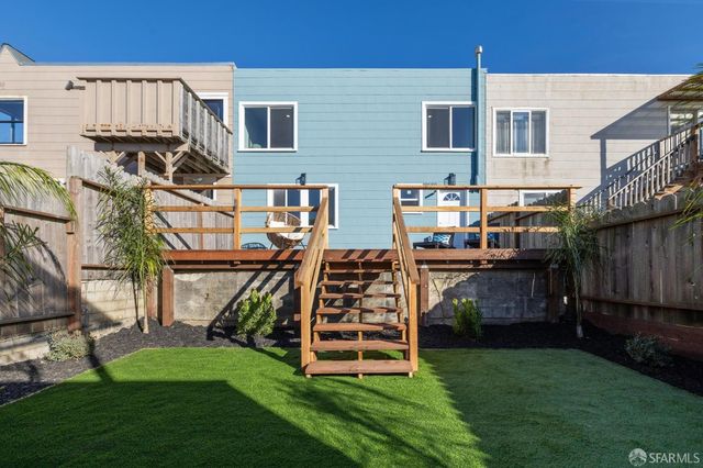 1607 44th Avenue, San Francisco, CA 94122
