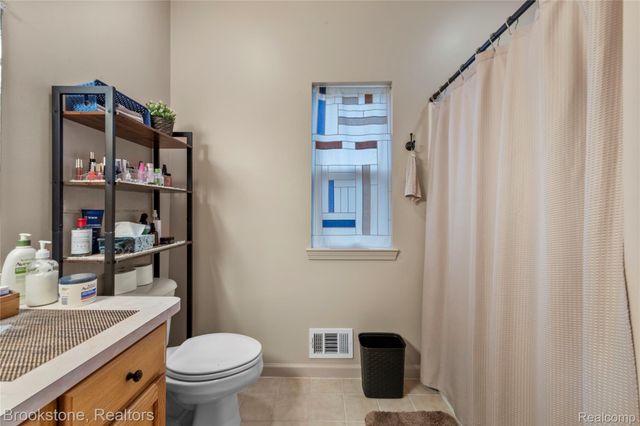 3568 Grove Lane, Auburn Hills, MI 48326