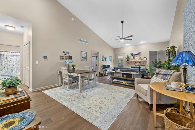 3568 Grove Lane, Auburn Hills, MI 48326