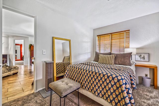 2700 Lawrence Crossley Road 103, Palm Springs, CA 92264