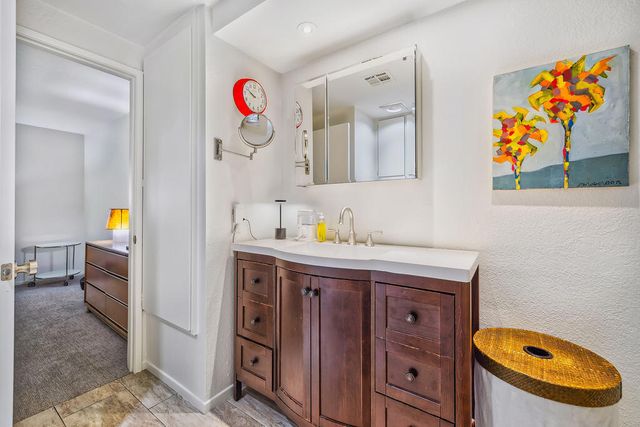 2700 Lawrence Crossley Road 103, Palm Springs, CA 92264