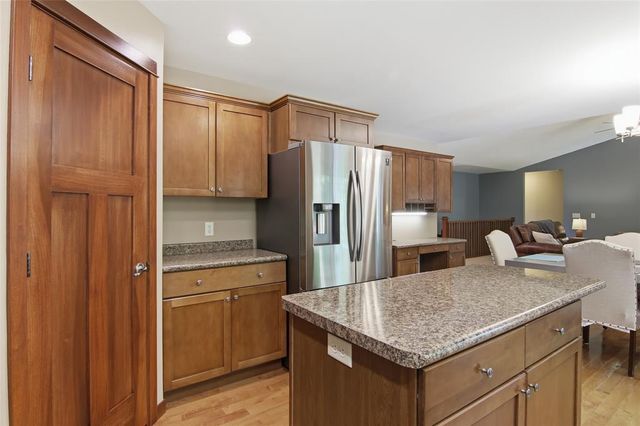 5446 Benjamin Street, Eau Claire, WI 54703