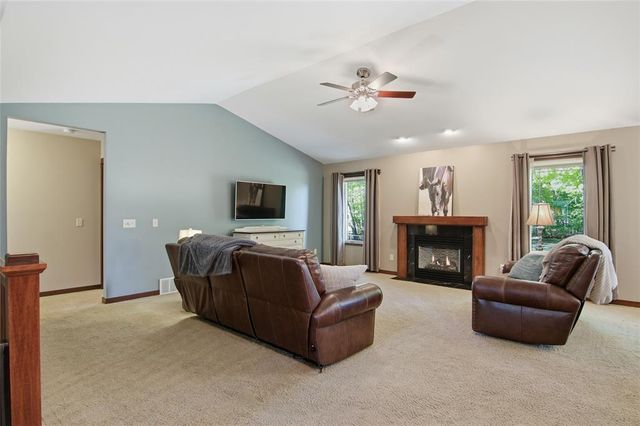 5446 Benjamin Street, Eau Claire, WI 54703