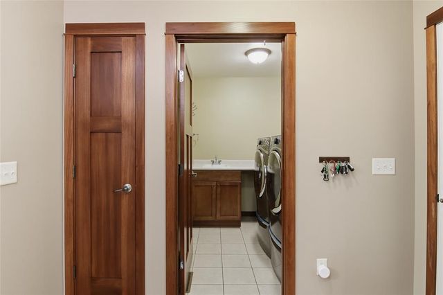 5446 Benjamin Street, Eau Claire, WI 54703