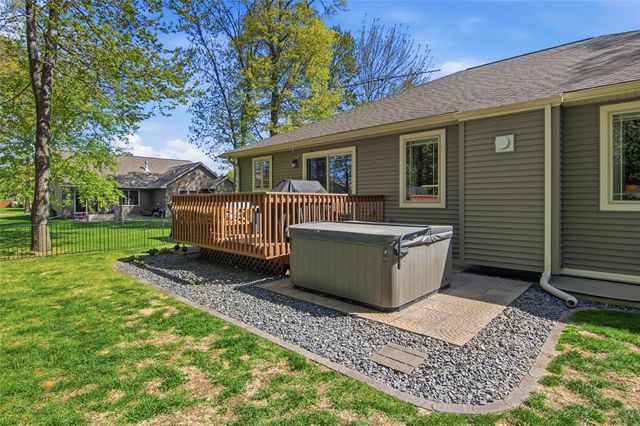 5446 Benjamin Street, Eau Claire, WI 54703