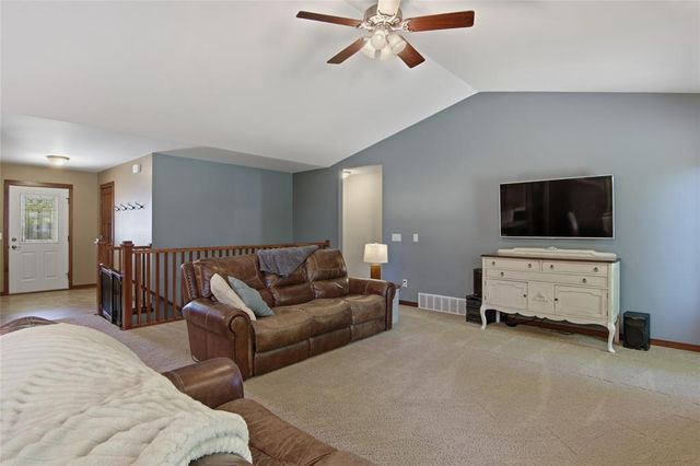 5446 Benjamin Street, Eau Claire, WI 54703