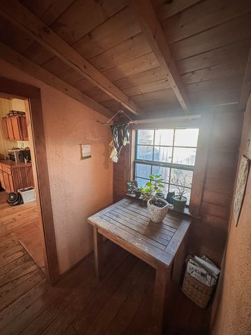 406 S Cockrell St, Alpine, TX 79830