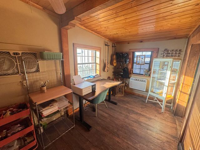 406 S Cockrell St, Alpine, TX 79830