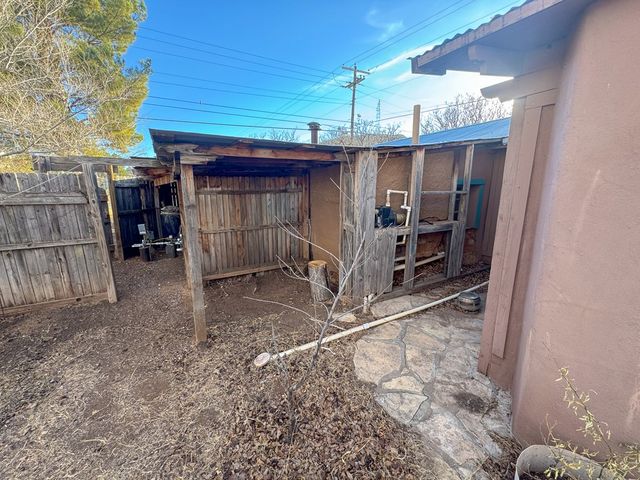 406 S Cockrell St, Alpine, TX 79830