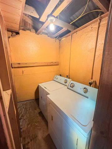 406 S Cockrell St, Alpine, TX 79830