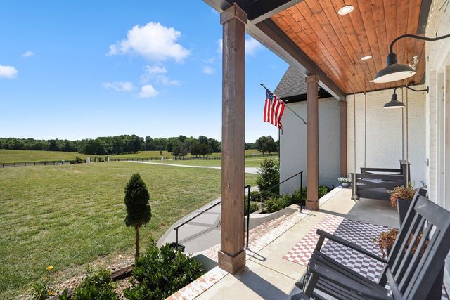9520 Dyer Rd, Rockvale, TN 37153