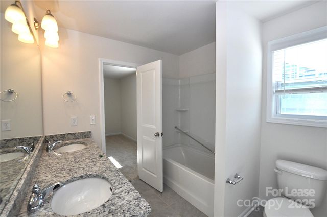 8007 Oakmere Road, Waxhaw, NC 28173