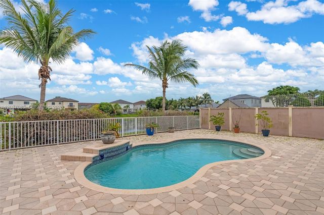 4449 SW 164th Path, Miami, FL 33185