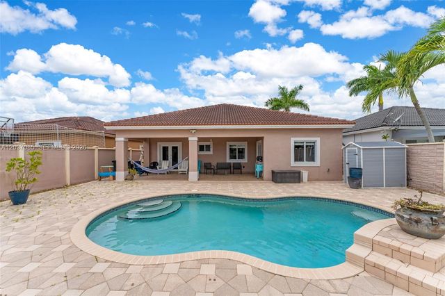 4449 SW 164th Path, Miami, FL 33185