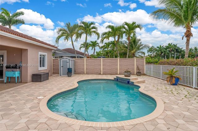 4449 SW 164th Path, Miami, FL 33185